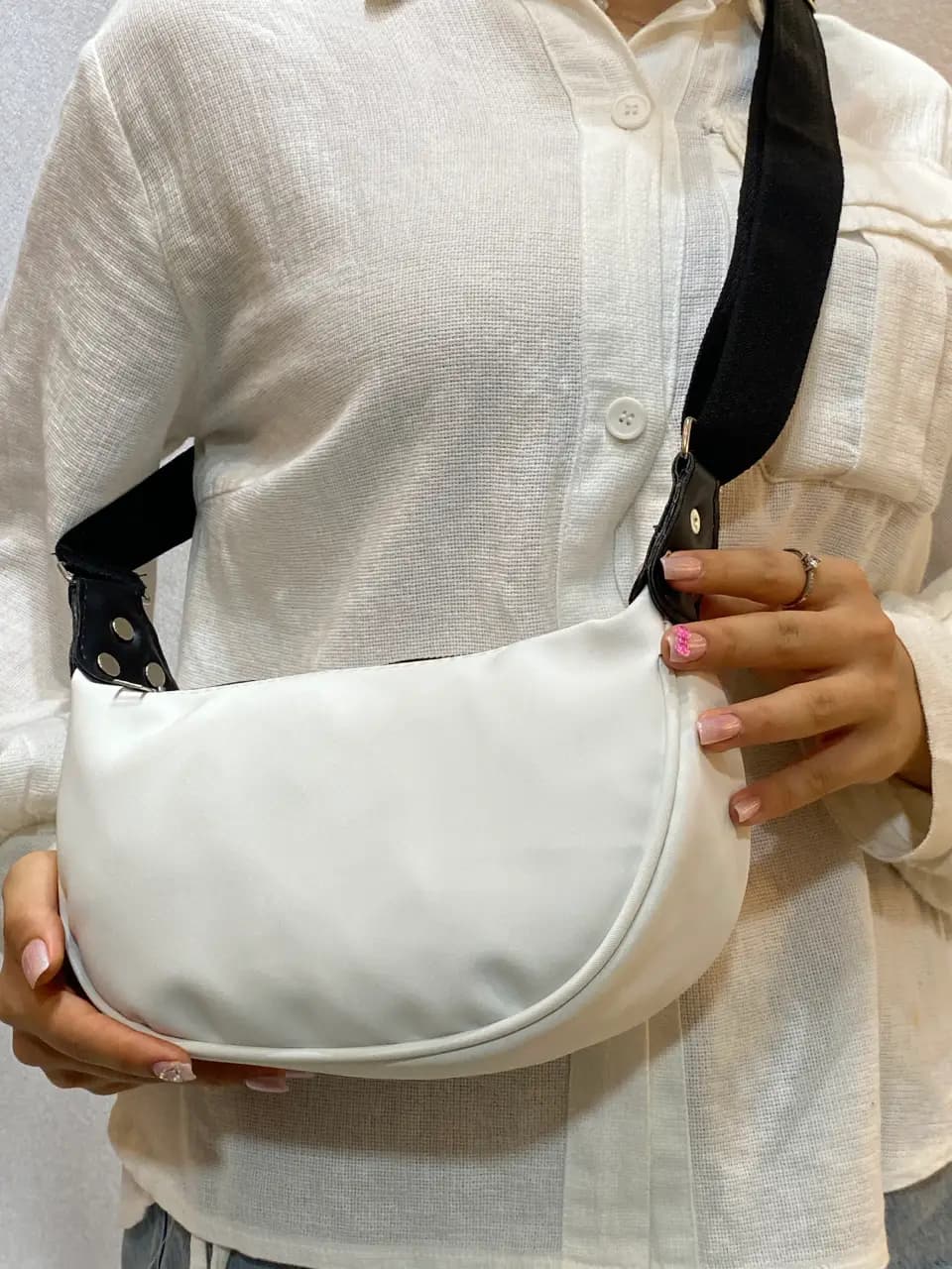 کیف دوشی مدل نانسی برزنتی — تصویر ۶