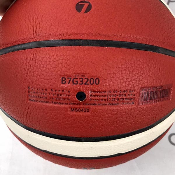 توپ بسکتبال مولتن BG3200 اورجینال سایز 7 — تصویر ۵