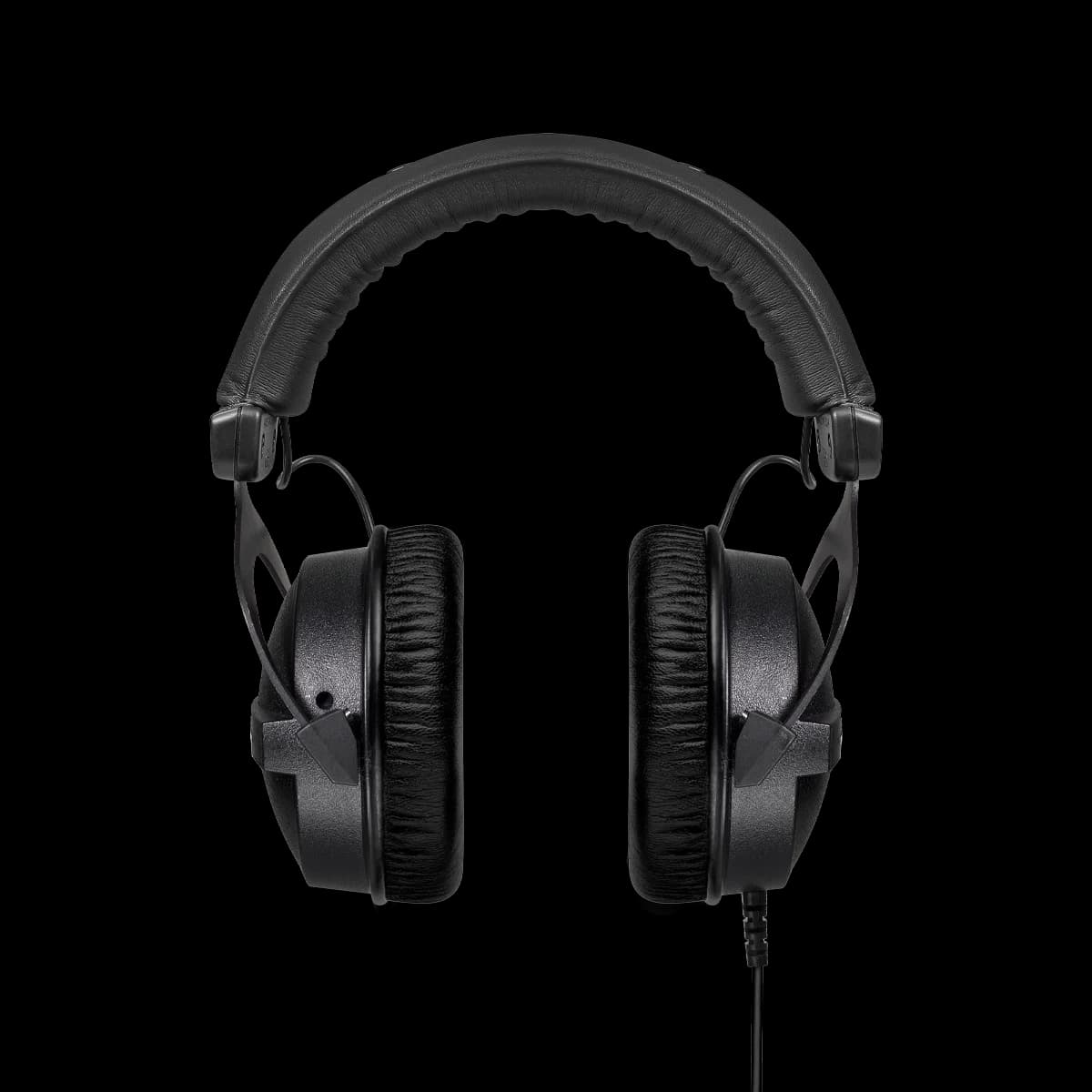 هدفون استودیویی Beyerdynamic DT 770 Pro | سه نسخه مختلف — تصویر ۲