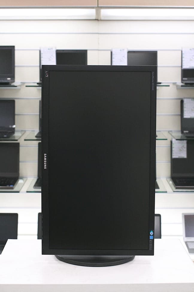 مانیتور استوک samsung BX2240 سایز 22 اینچ — تصویر ۶