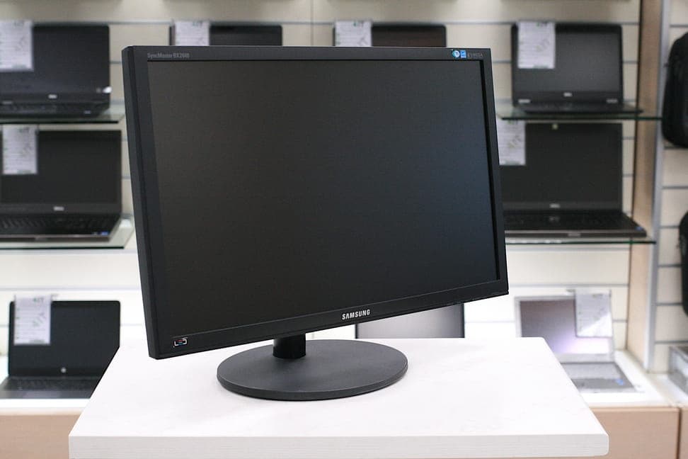 مانیتور استوک samsung BX2240 سایز 22 اینچ — تصویر ۳