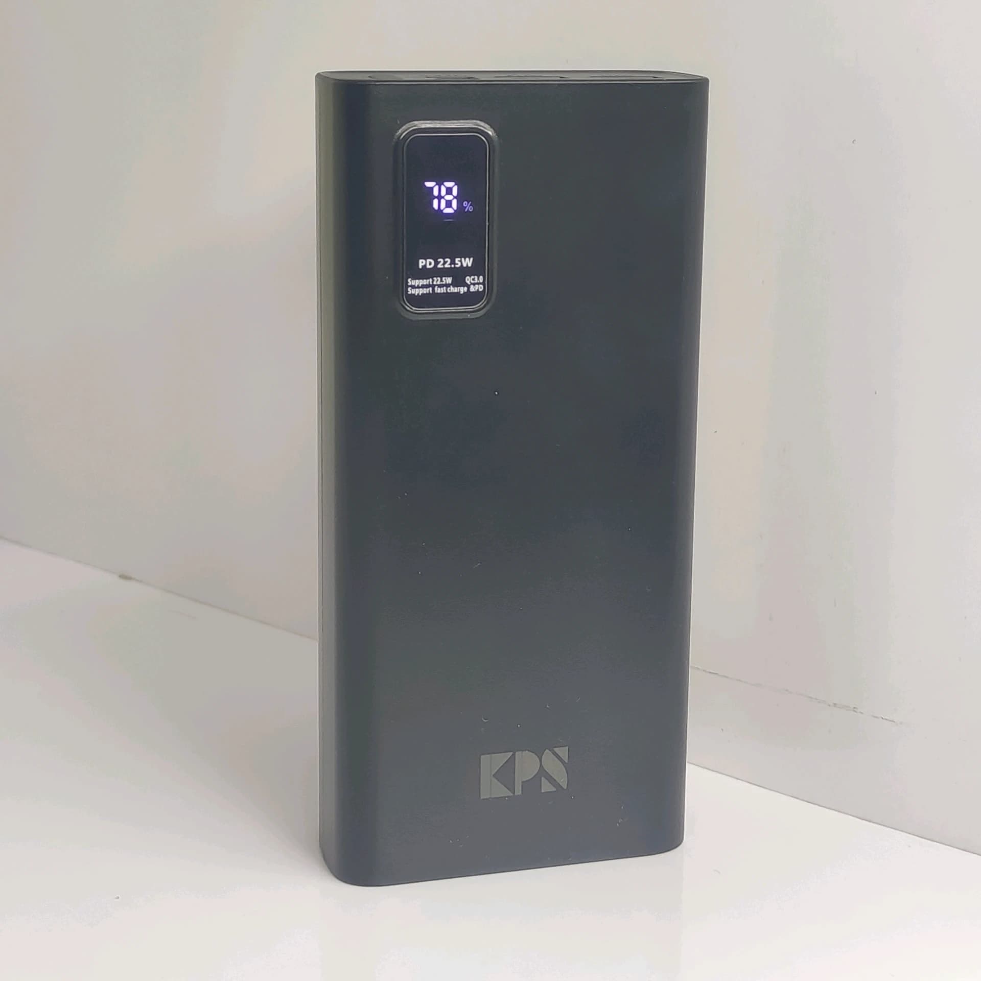 پاور بانک 20000 KPS PD25 — تصویر ۳