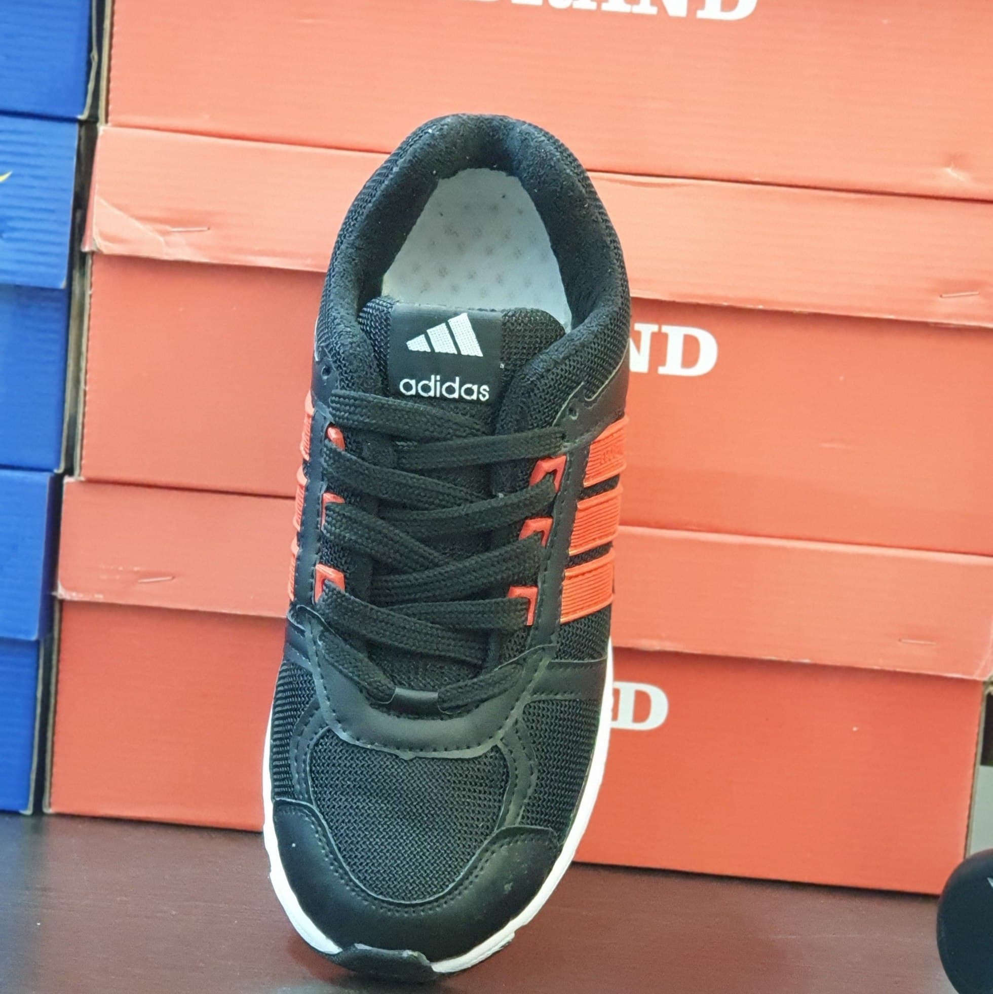 کتونی آدیداس اکومنت (Adidas EQT) مشکی قرمز — تصویر ۴