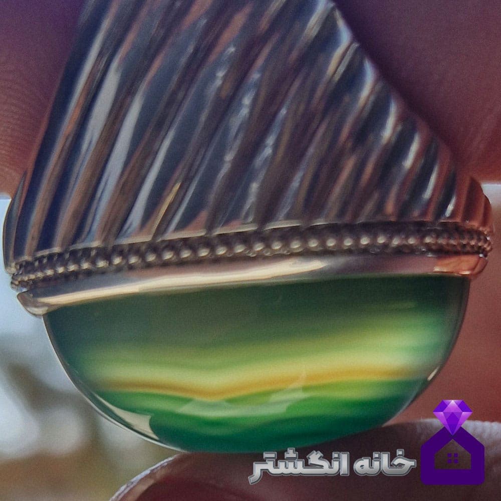 انگشتر عقیق سبز طوق دار کلوخه آبدار کد156 — تصویر ۲