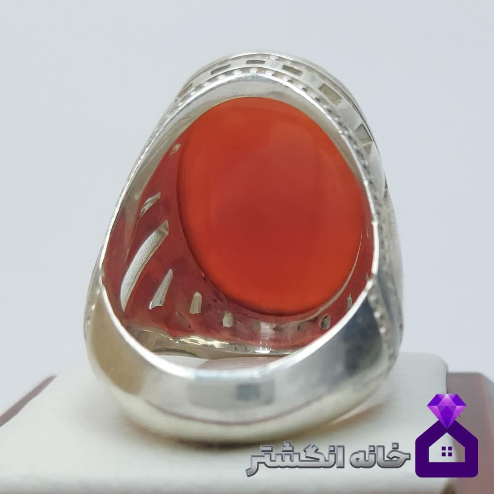 انگشتر عقیق سرخ یمن رکاب ستونی کد152 — تصویر ۴