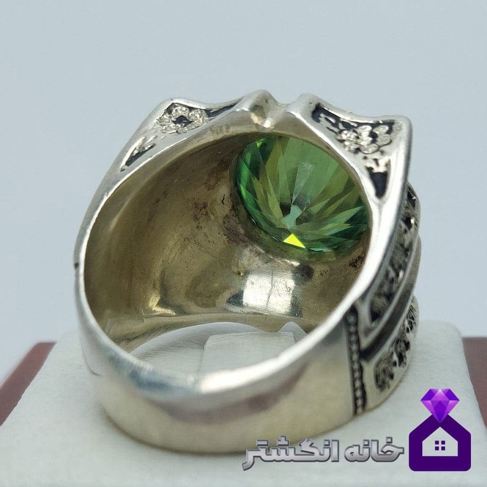 انگشتر الماس موزانایت با رکاب قلم کاری گل کد147 — تصویر ۴