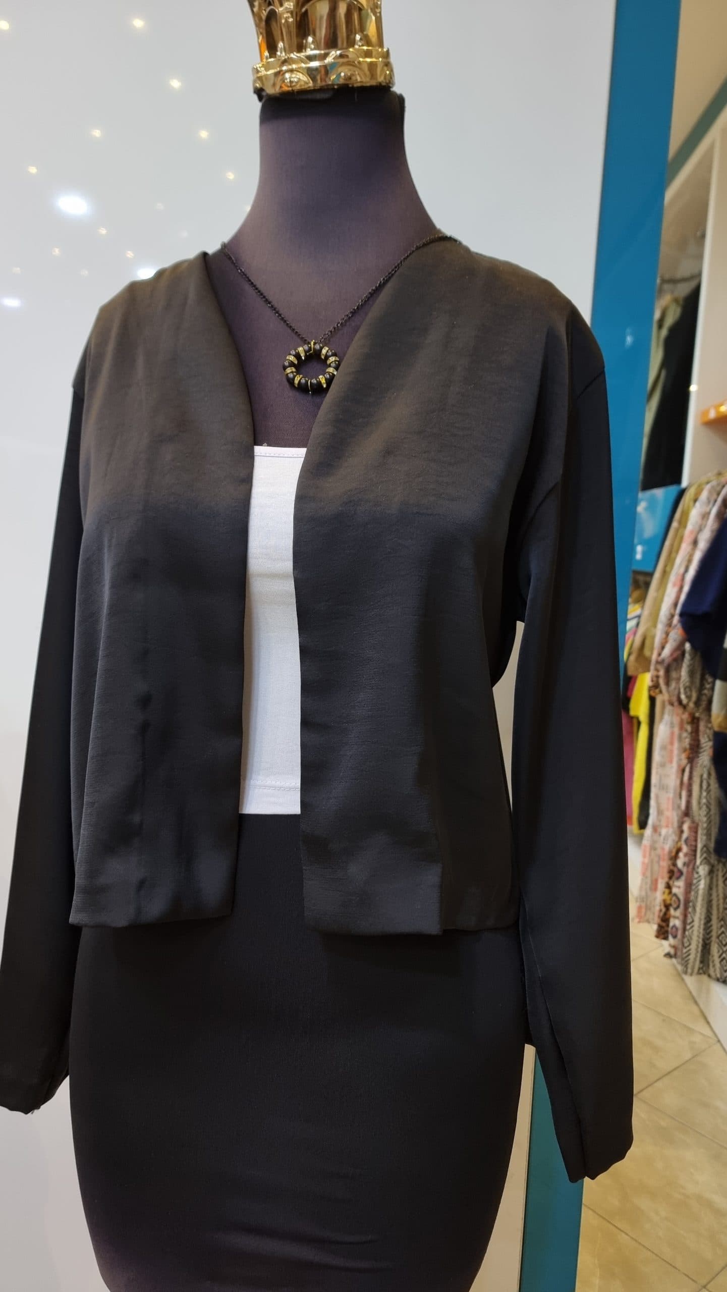 کراپ کت ساده شیک — تصویر ۵