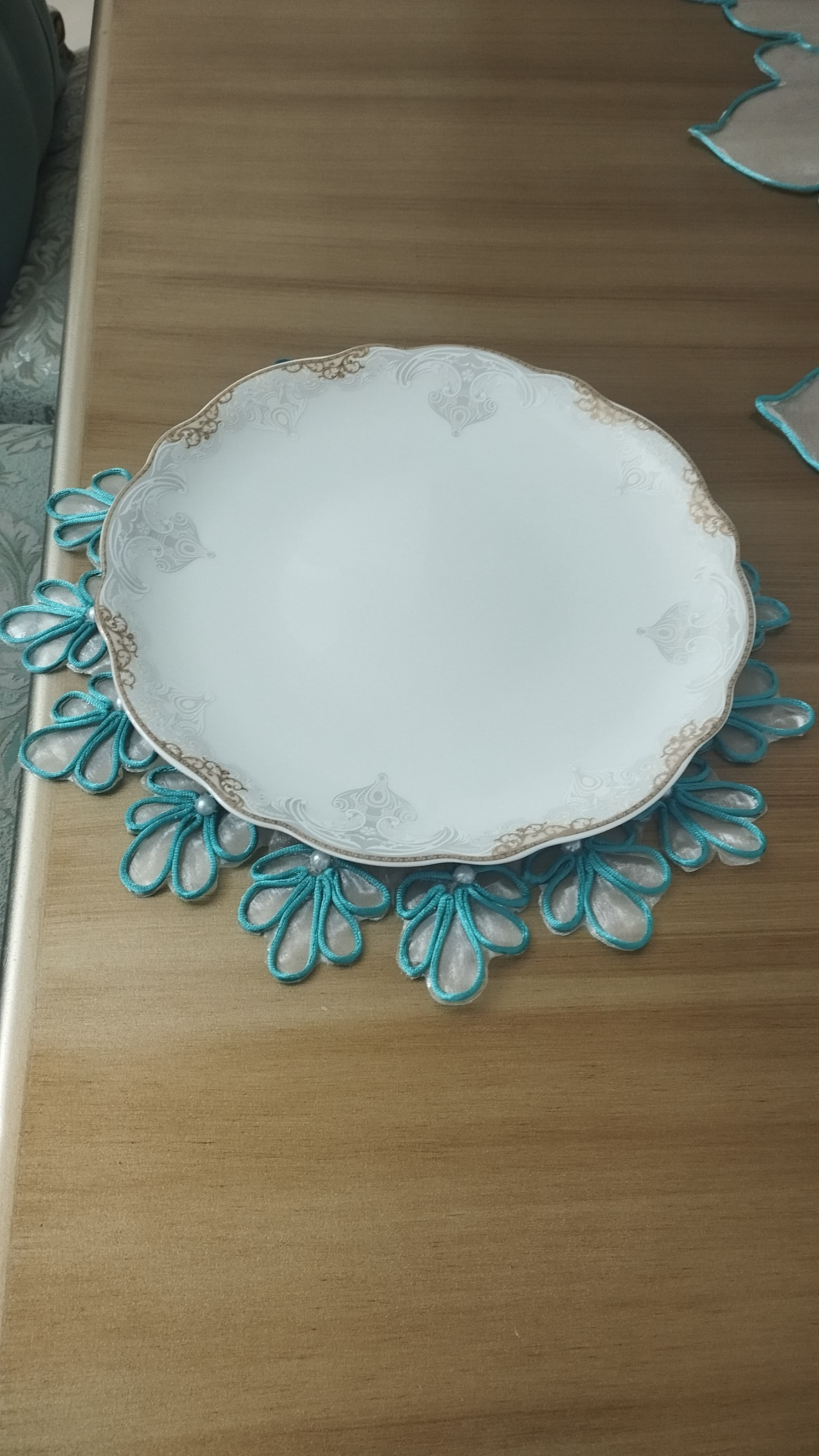 زیربشقابی گل مرواریدی دستساز خاص و شیک