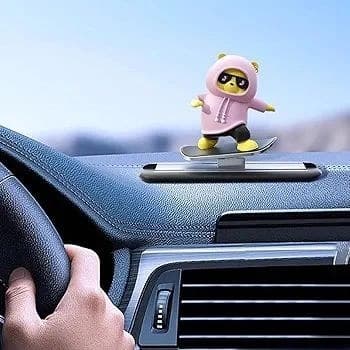 گجت پاندا اسکیت سوار دکوری داشبورد ماشین