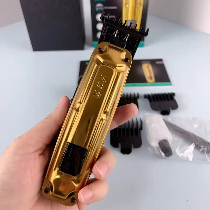ماشین اصلاح خط زن وی جی آر مدل V-904 — تصویر ۴
