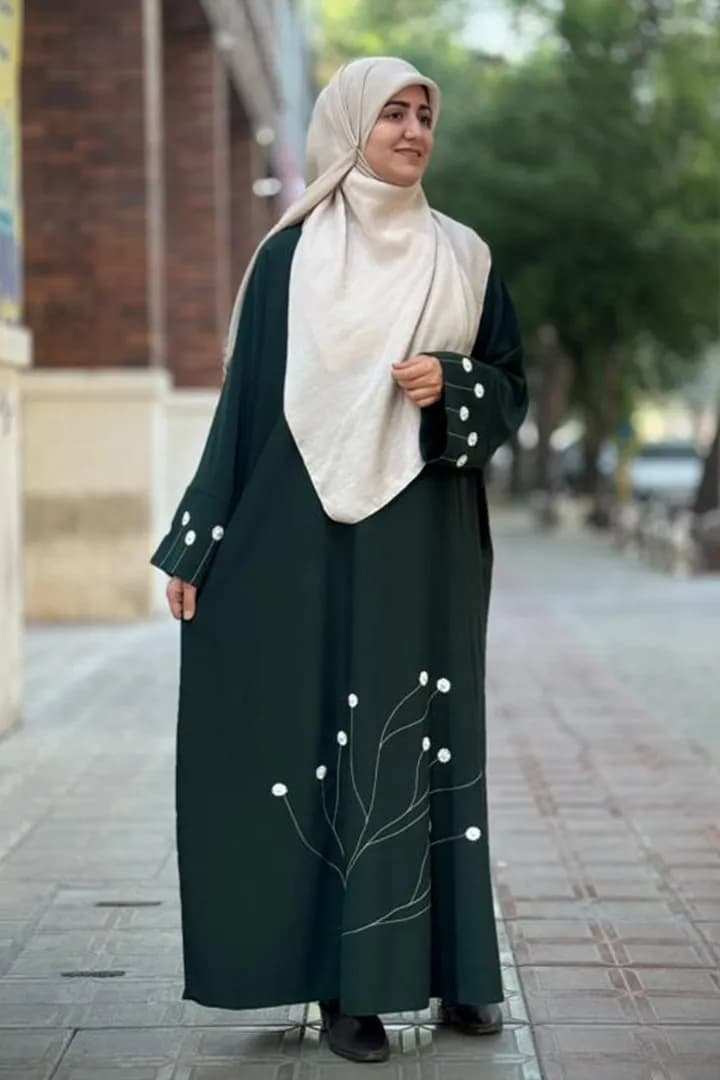 مانتو عبایی مدل جانا سبز یشمی — تصویر ۳