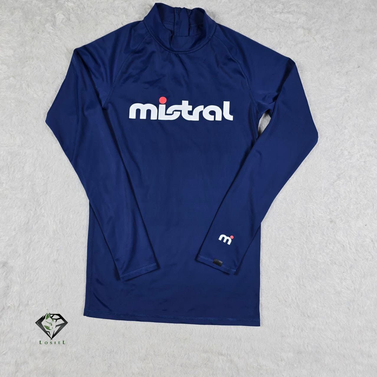 نیم زیپ ورزشی مردانه برند mistral کد ME485