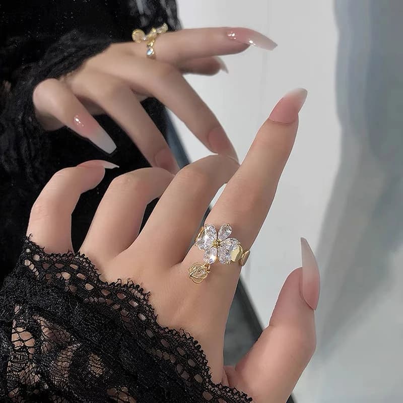 انگشتر زنانه مدل گل آویز کد 00726 — تصویر ۵