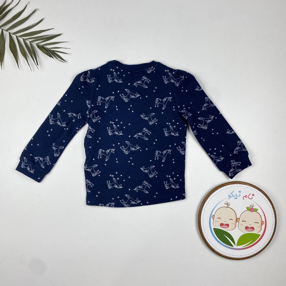 سویشرت نوزادی دخترانه آستین بلند برند Q/S طرح یونیکورن یقه گرد سرمه ای رنگ – 18 تا 24 ماه — تصویر ۲