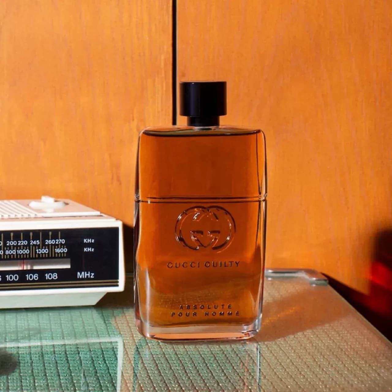 عطر گوچی گیلتی ابسولوت | Gucci Guilty Absolute — تصویر ۴