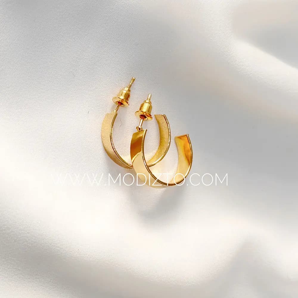 گوشواره میخی استیل مدل حلقه ای ساده — تصویر ۴