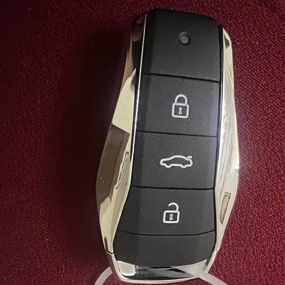 کاور ریموت کی ام سی و سهول X5 و A5 — تصویر ۲