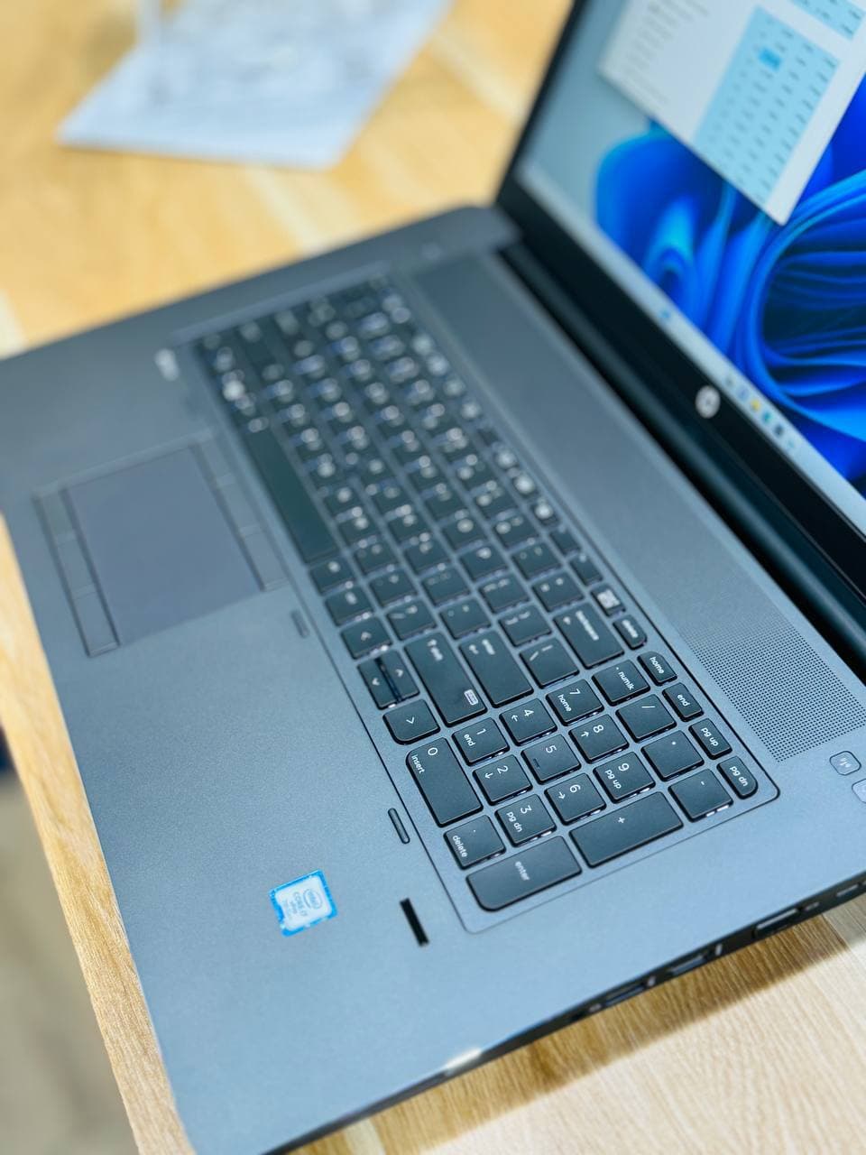 اچ پی زدبوک 17 جی 4 – HP ZBOOK 17 G4 i7-7820HQ 16GB 512GB 6GB P3000 — تصویر ۴