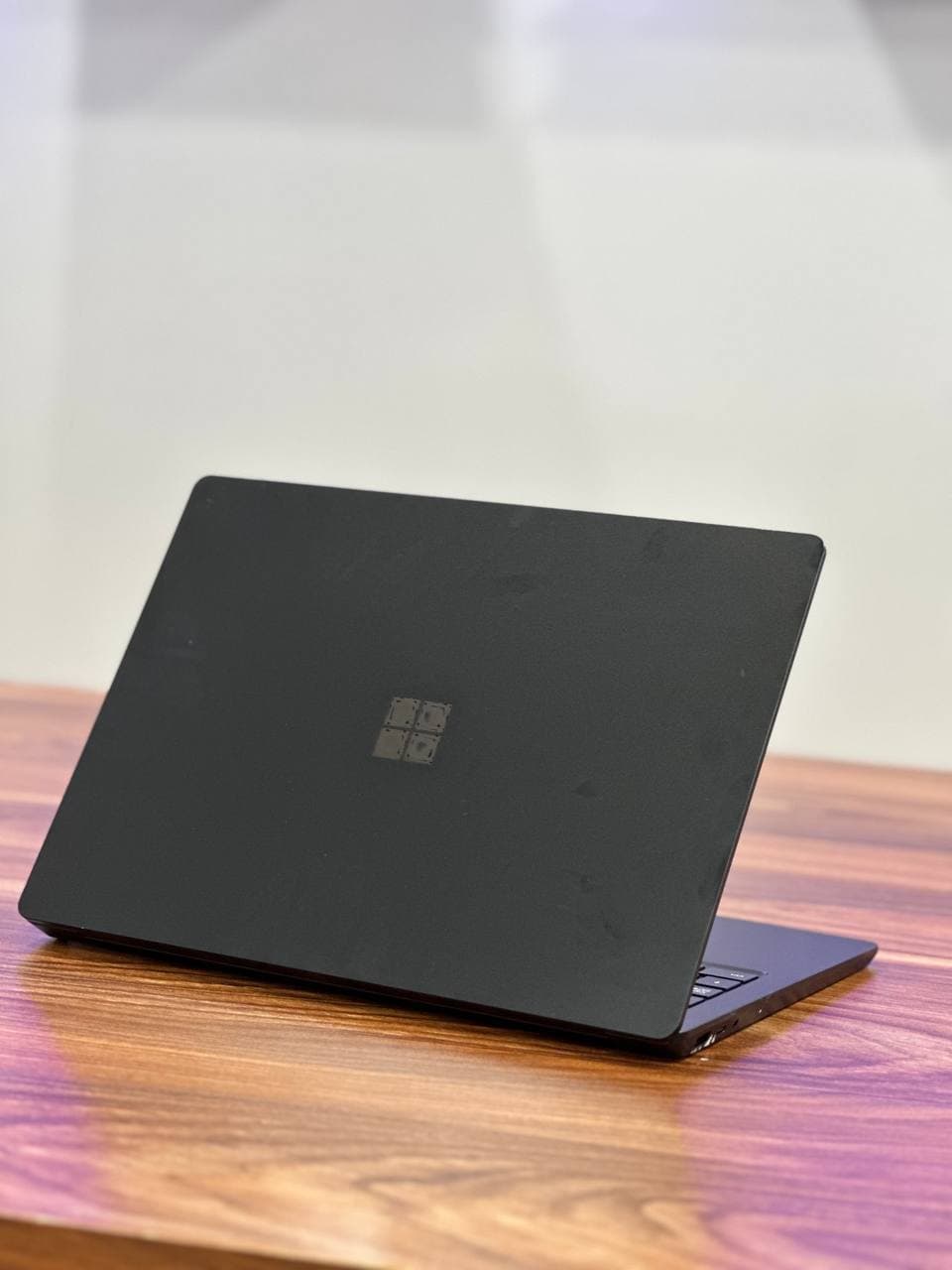 سرفیس لپ تاپ 6 – SURFACE LAPTOP 6 ULTRA7-156H 16GB 256GB INTEL IRIS XE — تصویر ۴