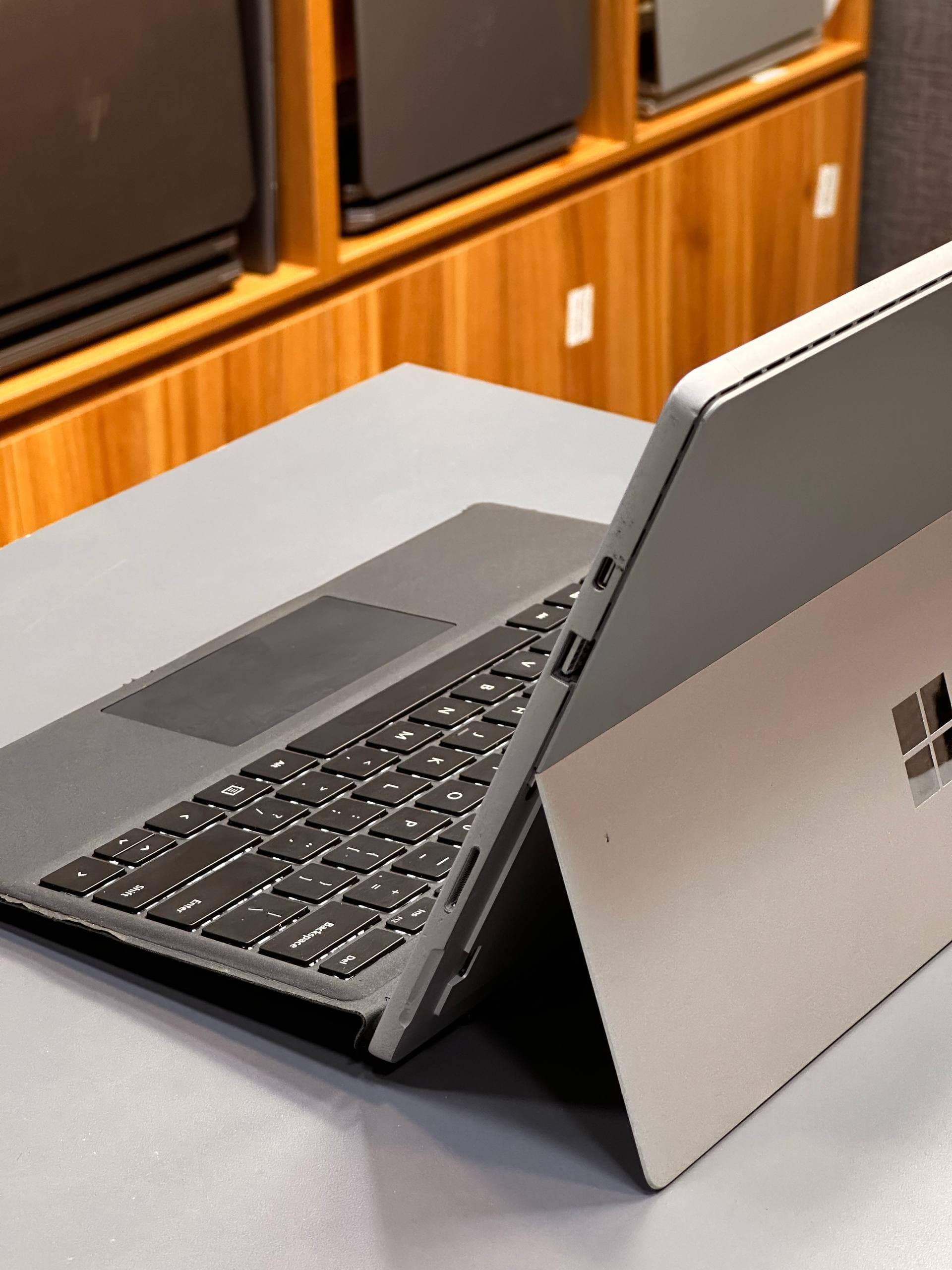 سرفیس پرو 7 – SURFACE PRO 7 i7-1065G7 16GB 256GB INTEL IRIS XE — تصویر ۵