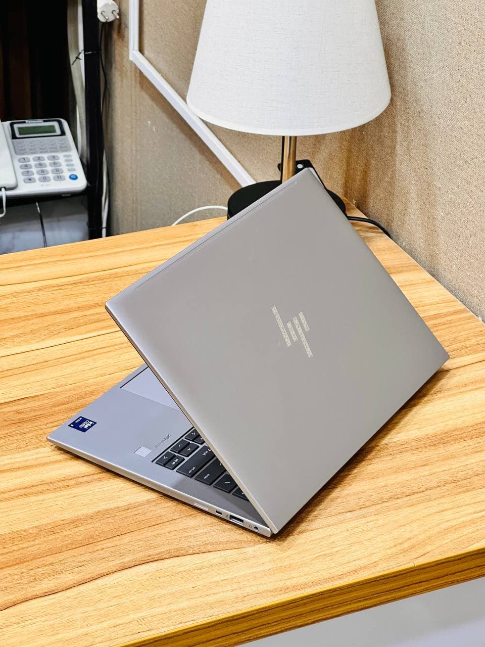 لپ تاپ مهندسی – HP ZBOOK FIREFLY 14 G11 ULTRA7-155H 32GB 1TB 4GB RTX A500 — تصویر ۵