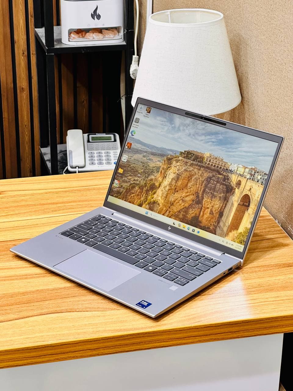 لپ تاپ مهندسی – HP ZBOOK FIREFLY 14 G11 ULTRA7-155H 32GB 1TB 4GB RTX A500 — تصویر ۳