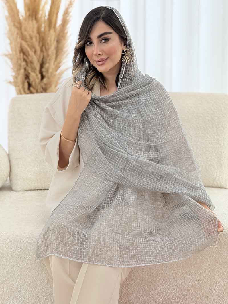 شال حریر نادیا کد 7943 — تصویر ۳