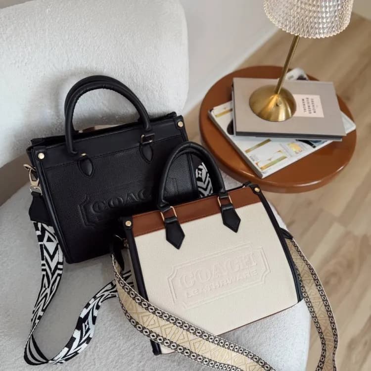 کیف زنانه دوشی و دستی مدل شرانگ کد ۴۲۰۰