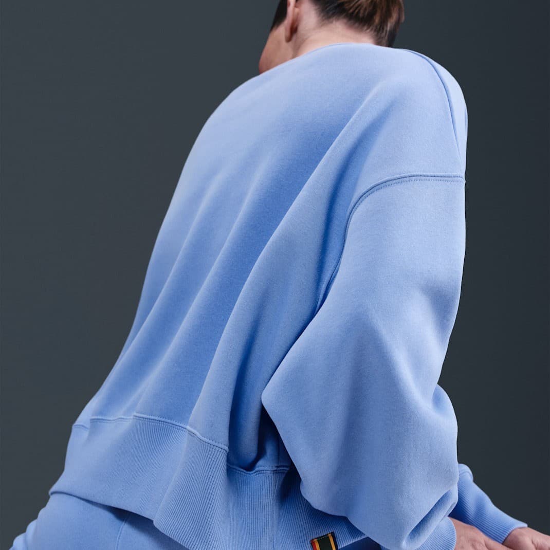 سویشرت تنیس زنانه نایک NikeCourt Heritage Phoenix Fleece – آبی — تصویر ۲