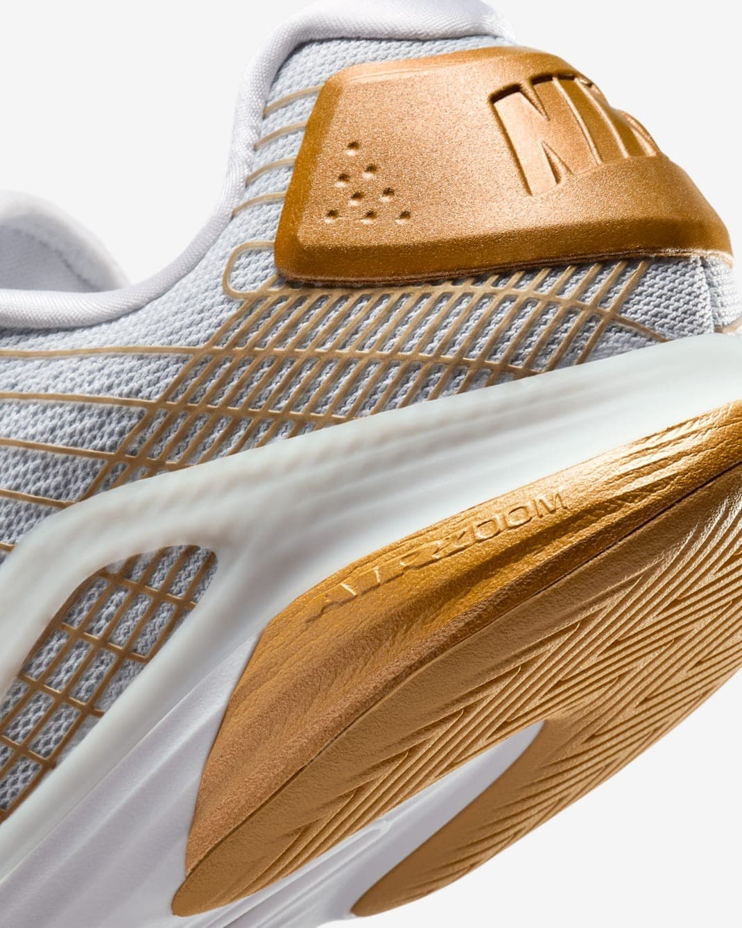 کفش تنیس مردانه نایک Nike Vapor 12 Hypersmash – سفید/طلایی — تصویر ۷