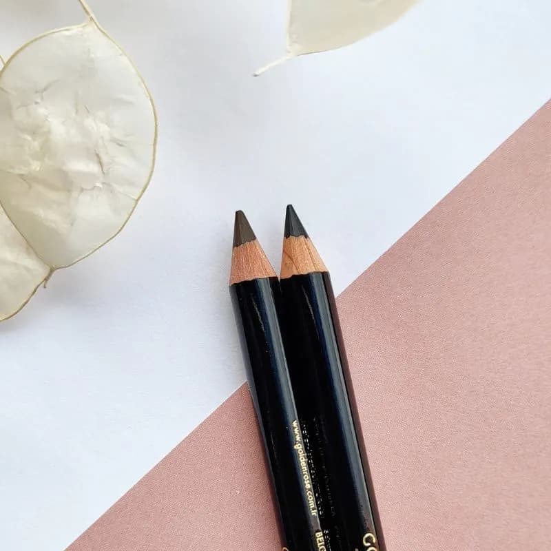 مداد چشم تروکول گلدن رز مدل True Kohl Eyeliner — تصویر ۴