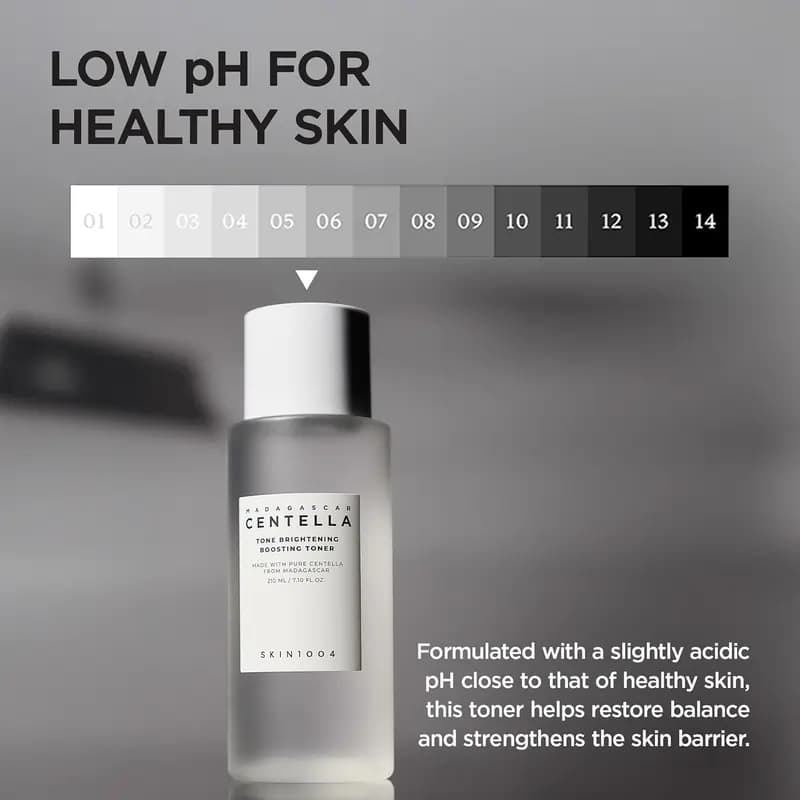 تونر ضد لک و روشن کننده سنتلا ماداگاسکار اسکین 1004 مدل Tone Brightening Boosting Toner | حجم 210 میلی‌لیتر — تصویر ۶