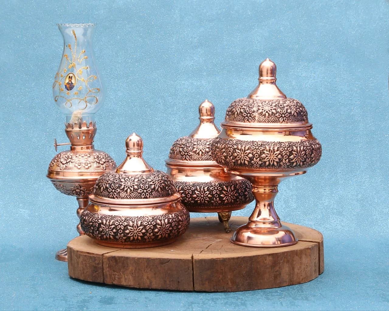 قندان مسی ریزگل سه پایه سفینه ای — تصویر ۲
