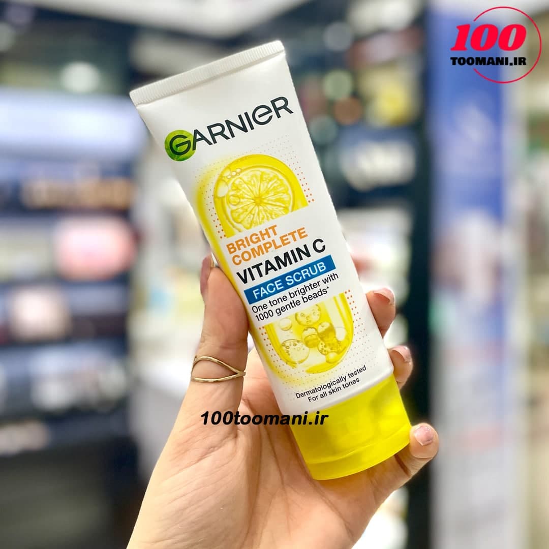 اسکراب روشن‌ کننده ویتامین سی گارنیر Bright Complete (لایه‌بردار و ضد لک فوری) 100 میل — تصویر ۲