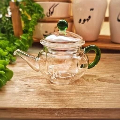 قوری زعفران پیرکس صافی‌دار دسته رنگی
