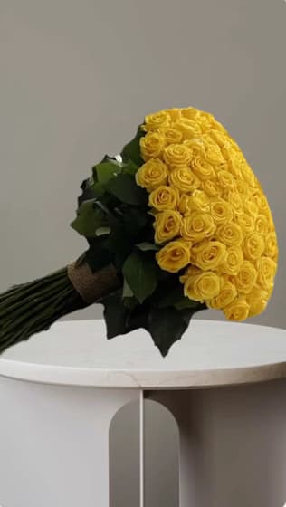 دسته گل ۸۰ شاخه رز زرد| کد 460