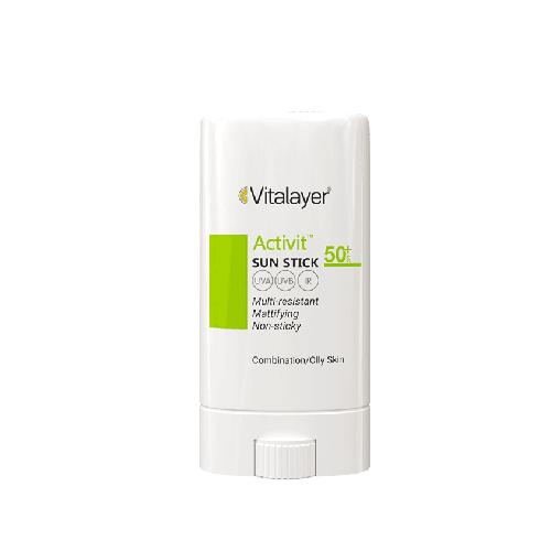 ضد آفتاب استیکی پوست چرب اکتی ویت SPF50 بی رنگ 15 گرم ویتالیر