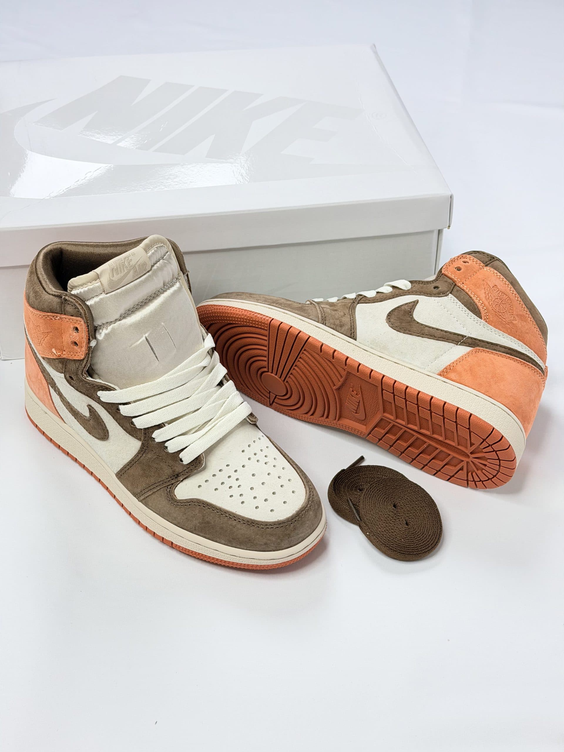 کتونی نایک جردن ساقدار نارنجی قهوه ای oringe brown long leg nike jordan sneakers