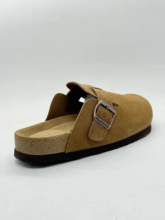 کلاگ شتری ست زنانه مردانه camel clogs for men and women — تصویر ۴