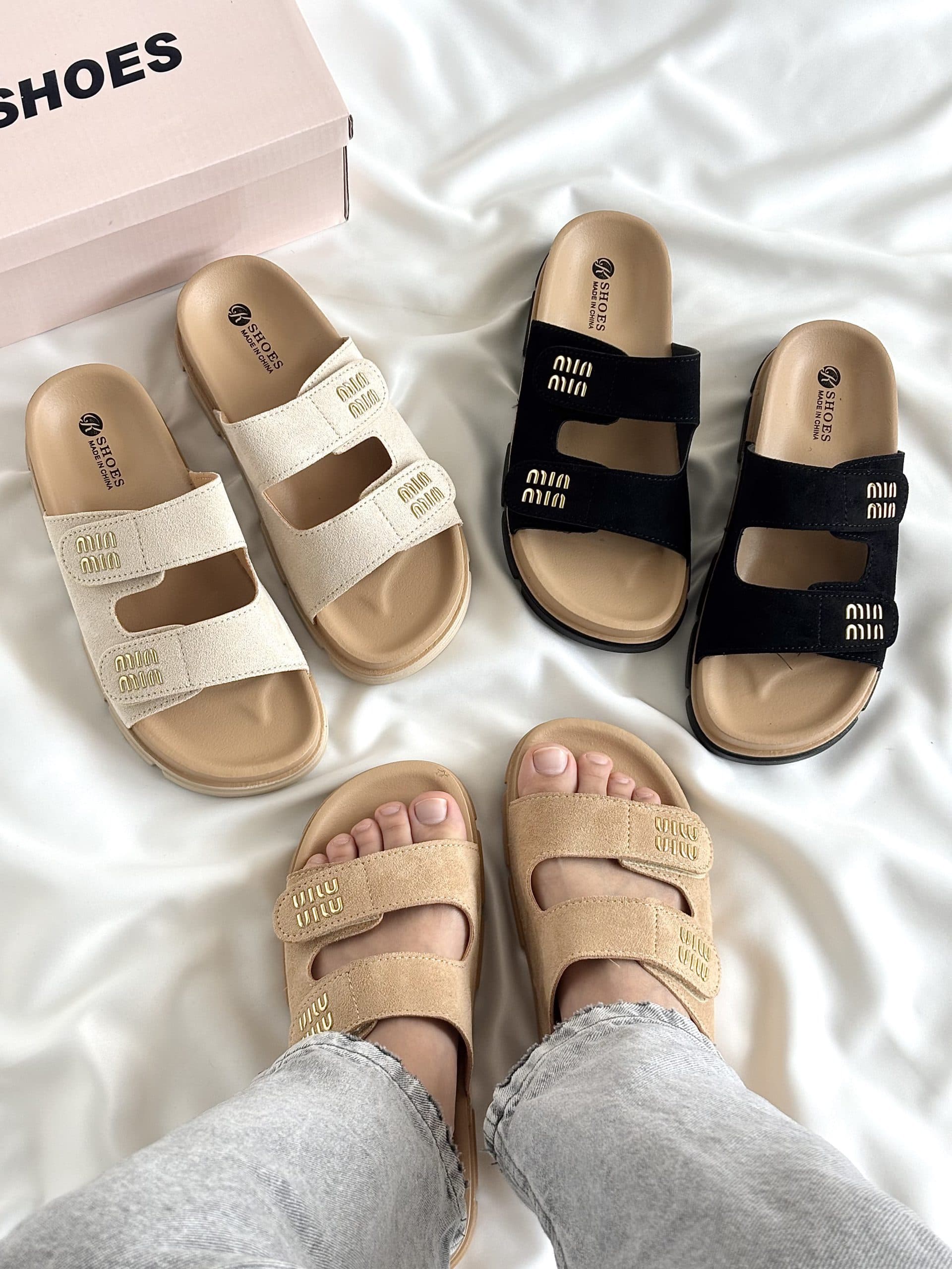 صندل دو بند طرح میو میو قهوه ای Miu Miu brown double strap sandals — تصویر ۳