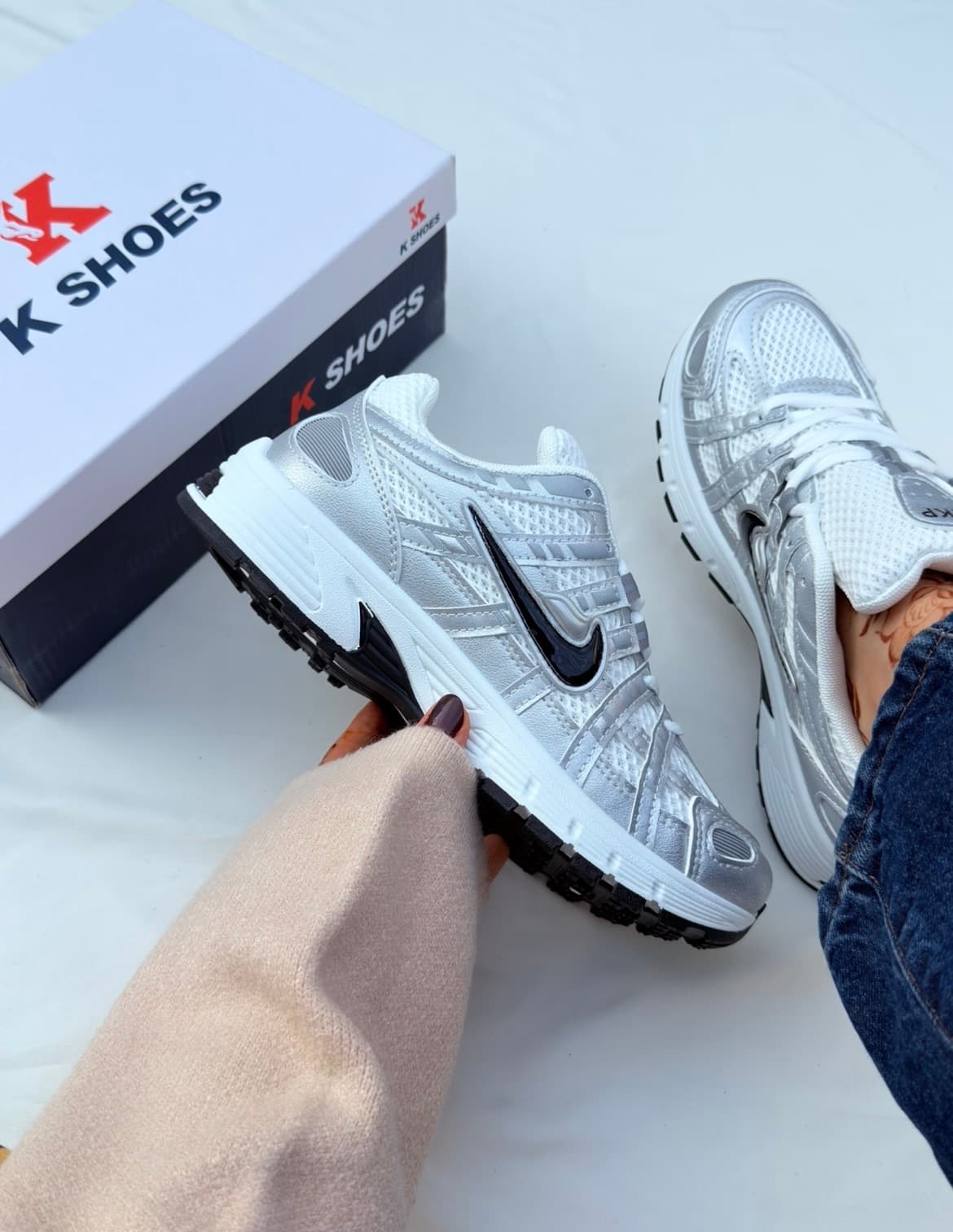 کتونی نایک p6000 سفید نقره ای Nike p6000 sneakers white silver — تصویر ۴
