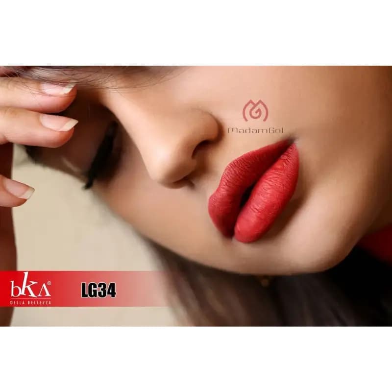 رژ لب مایع بکا شماره ۳۴ — تصویر ۳