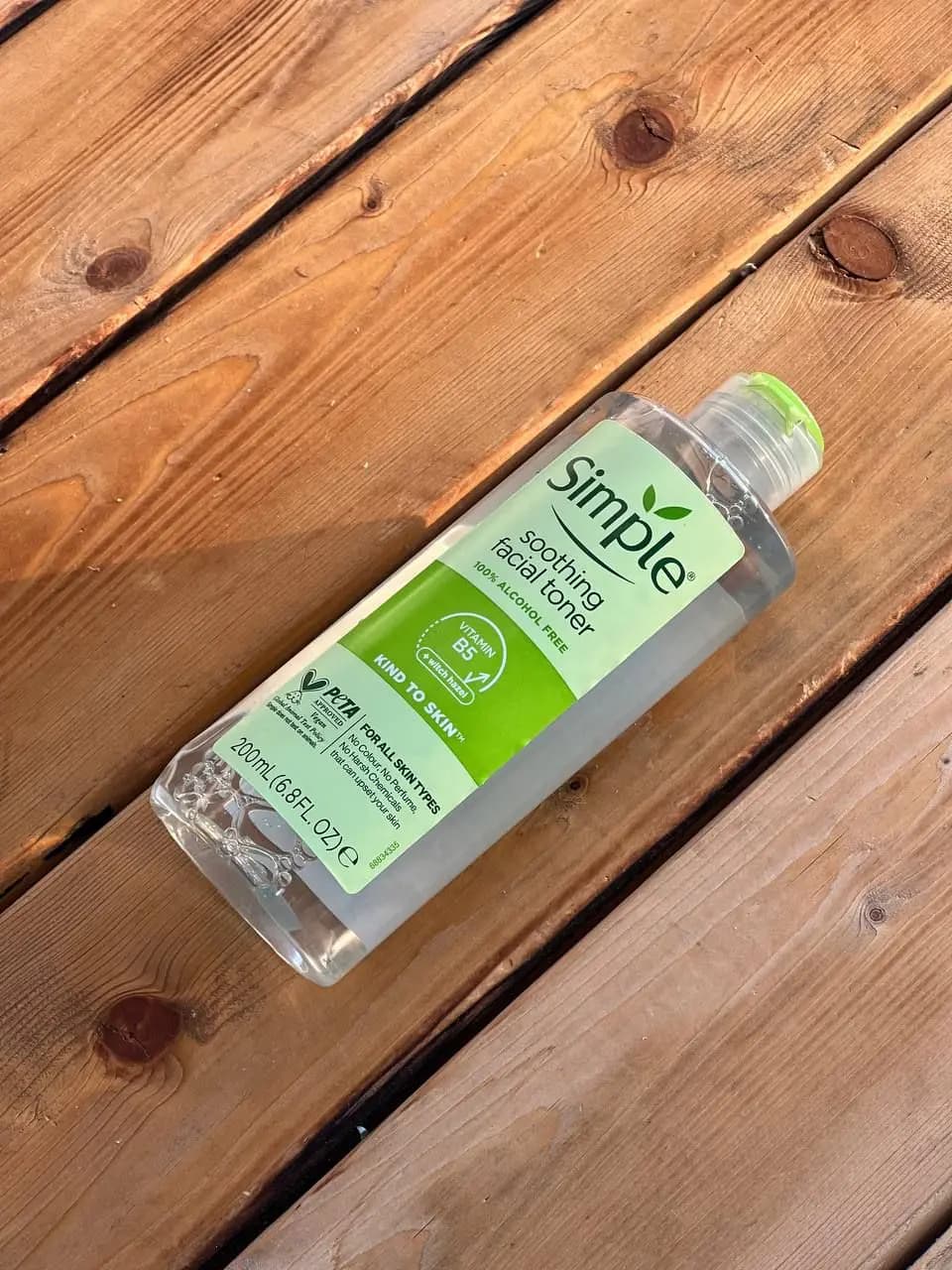 تونر تسکین دهنده پوست سیمپل Soothing Toner حجم ۲۰۰ میل — تصویر ۴