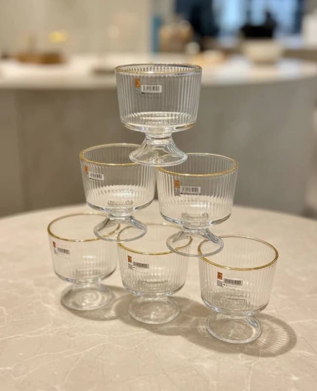 بستنی خوری شیاردار پایه کوتاه لب طلا Deli Glass کد KIT-1356