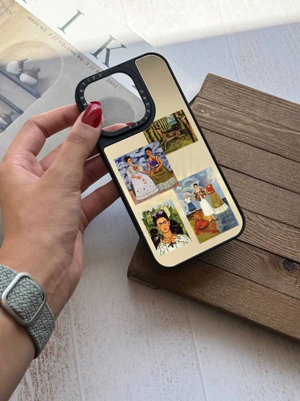 قاب گوشی آینه ای طرح فریدا کالو frida kahlo (سفارشی) — تصویر ۳