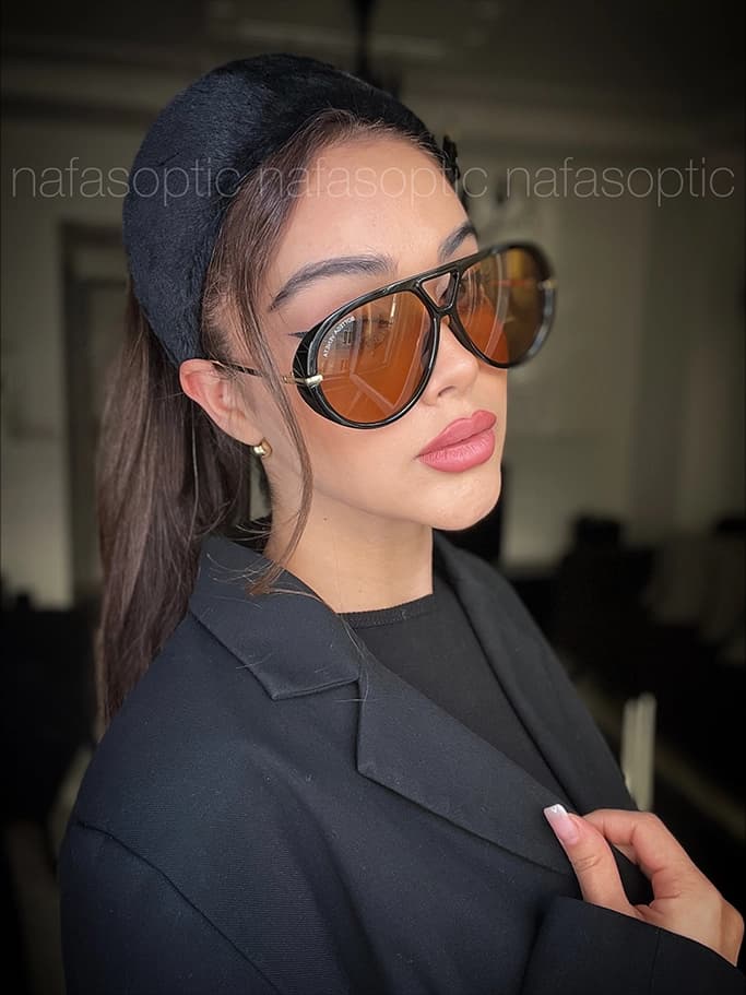 عینک آفتابی زنانه برند بوتگا ونتا گوشواره ای