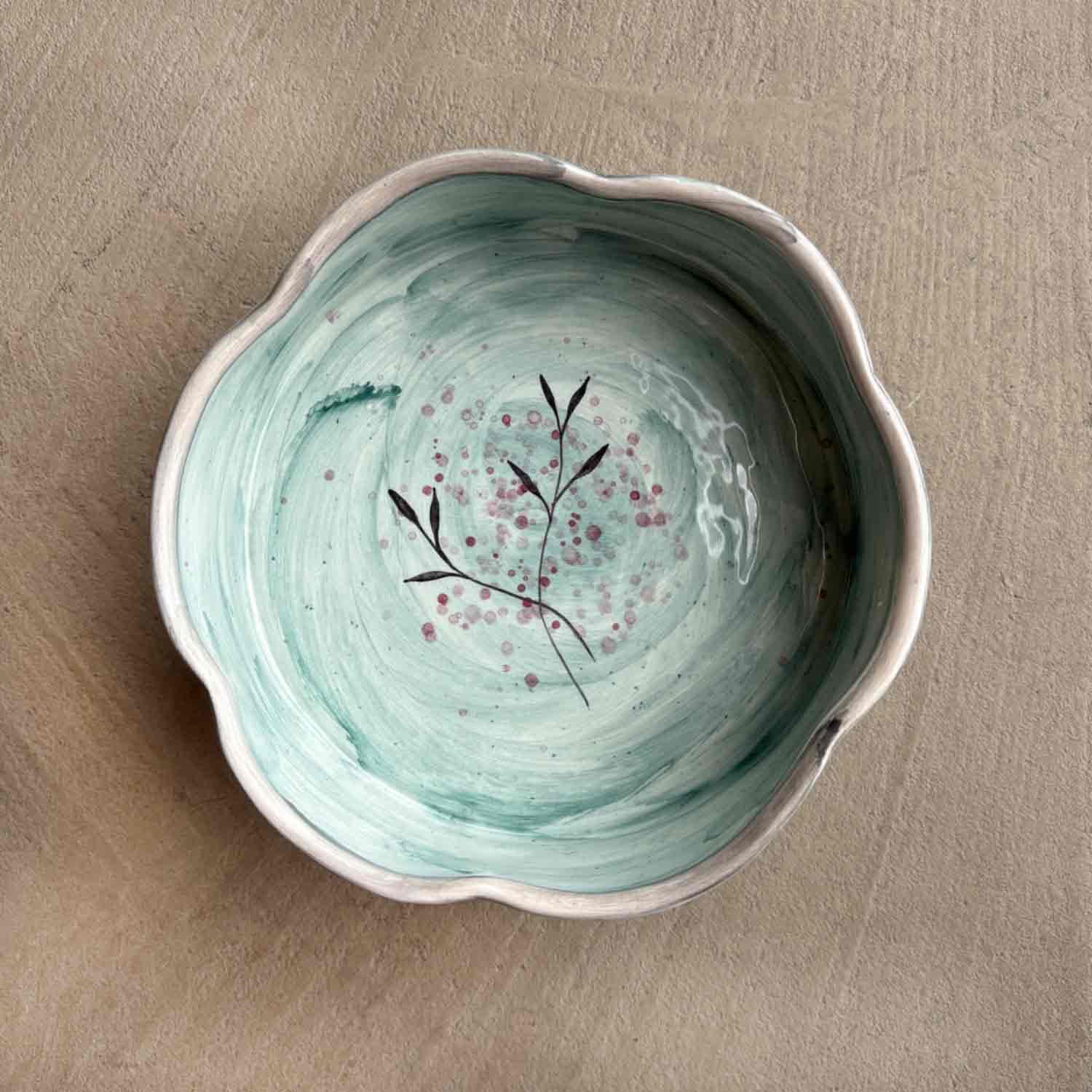 کاسه سرامیکی پایه دار 20 گلبرگ — تصویر ۴