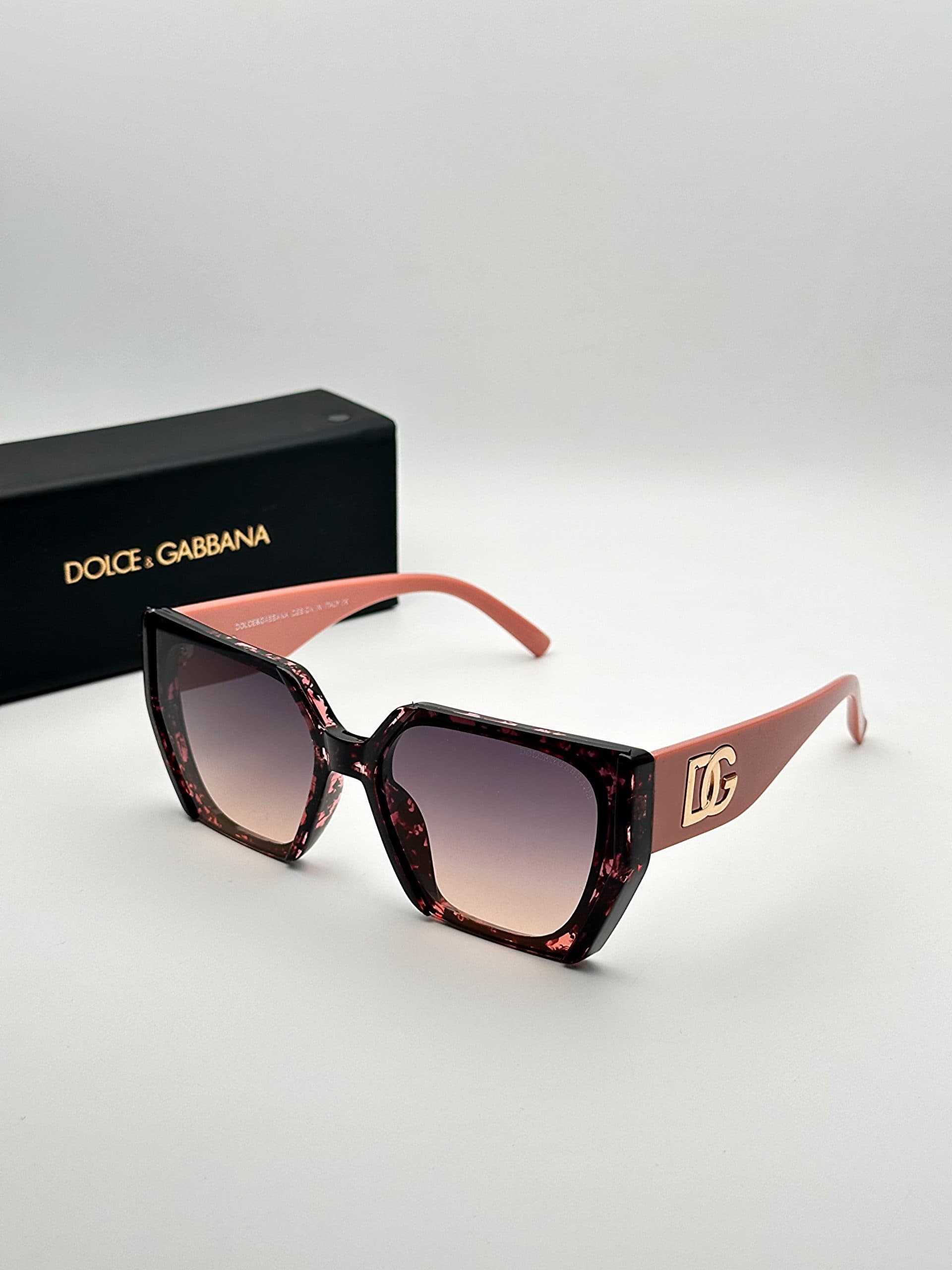 عینک آفتابی زنانه Dolce Gabbana — تصویر ۳