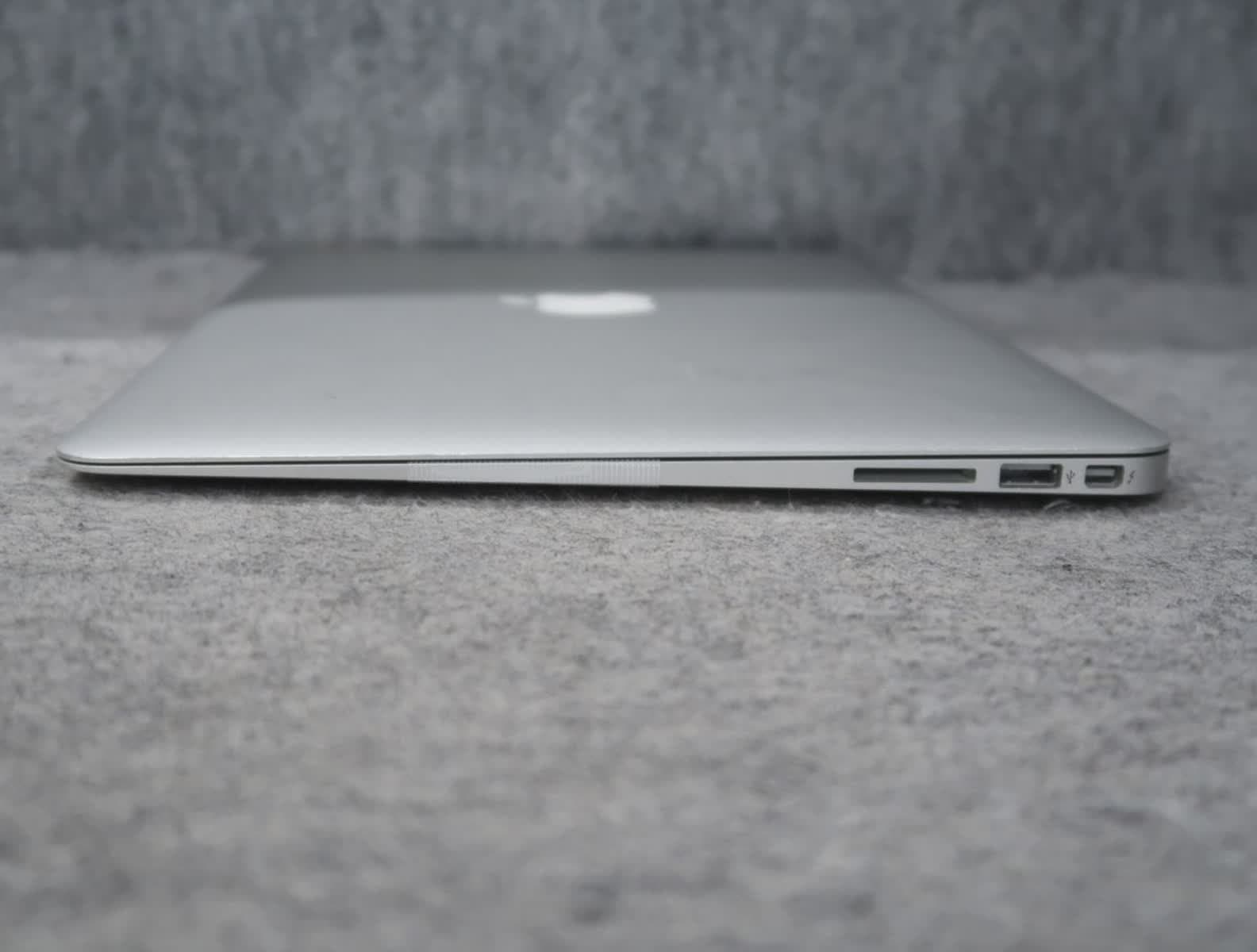 MacBook Air A1466 Stock — تصویر ۳