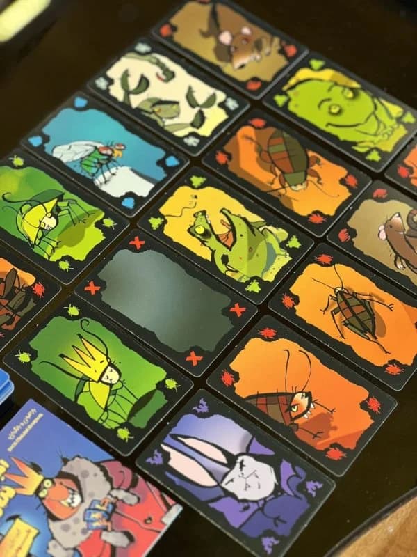 بازی فکری امپراطور سوکسی (Cockroach Poker Royal) — تصویر ۲